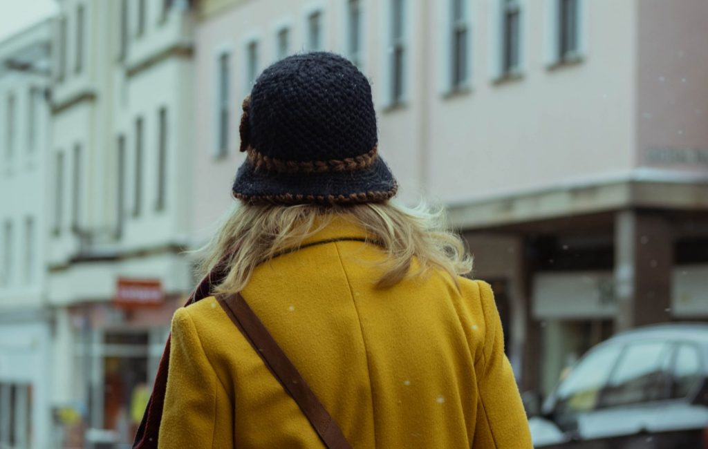 À quelle fréquence laver son manteau